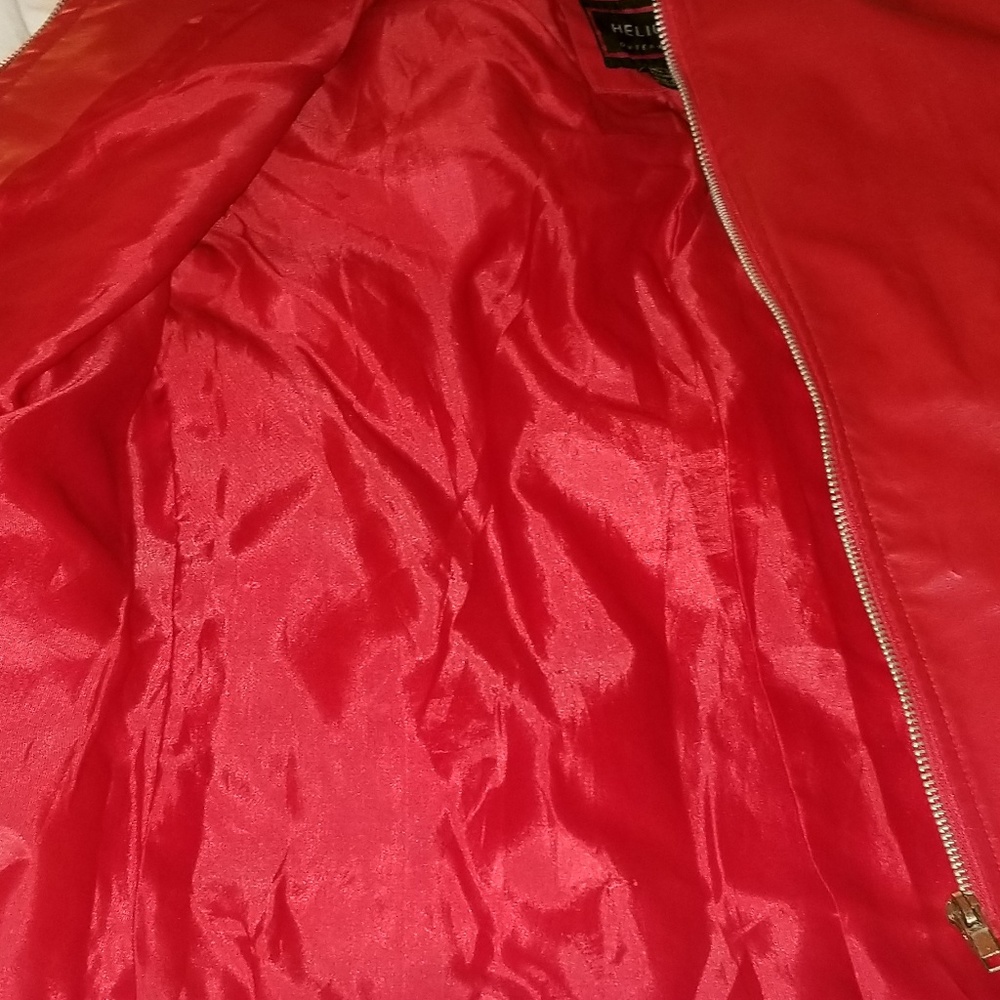 Red Jacket - Picture 8 of 8